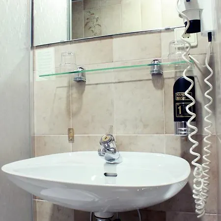 Altpradl Hotel 3*